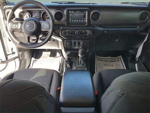 Certified 2023 Jeep Wrangler Willys image 38