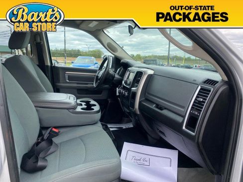 Used 2018 RAM 1500 Classic SLT AWD/4WD image 14