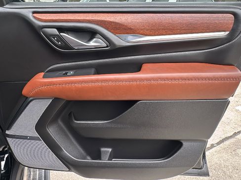 Used 2024 GMC Yukon Denali Ultimate image 29