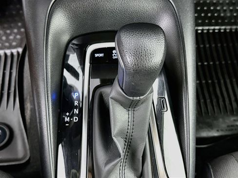 Used 2022 Toyota Corolla SE FWD image 18