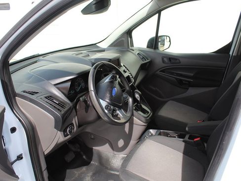 Used 2019 Ford Transit Connect XL image 6