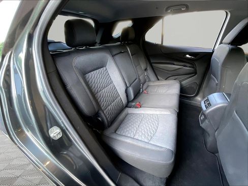 Used 2021 Chevrolet Equinox LT FWD image 24