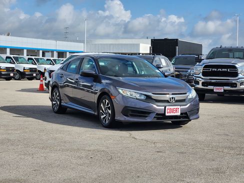 Used 2016 Honda Civic EX image 3