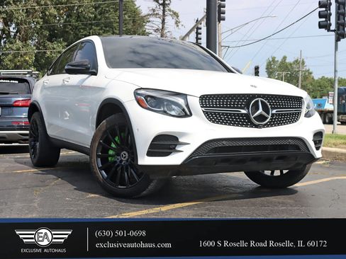 Used 2019 Mercedes-Benz GLC 300 4MATIC Coupe image 1