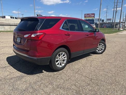 Used 2019 Chevrolet Equinox LT image 5