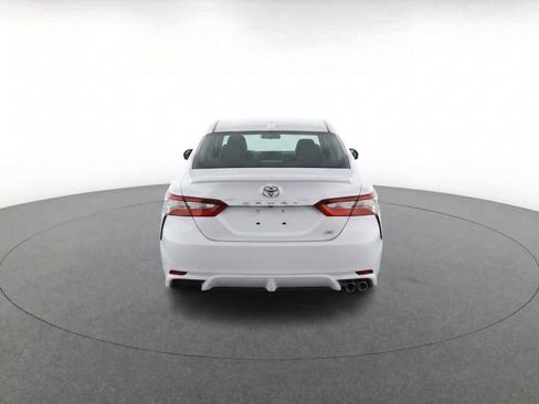Used 2024 Toyota Camry SE w/ Cold Weather Package AWD/4WD image 8