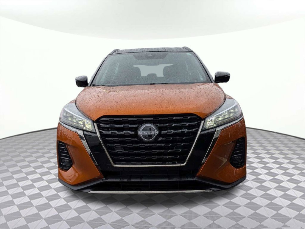 Used 2024 Nissan Kicks SR FWD image 8