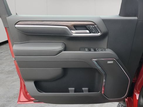 New 2026 GMC Sierra 1500 SLT image 26