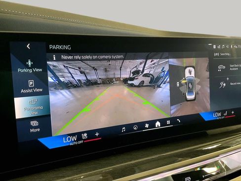 Used 2026 BMW 740i RWD image 27