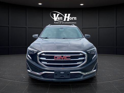 Used 2018 GMC Terrain SLT w/ Preferred Package AWD/4WD image 2