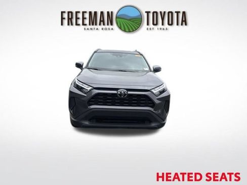 Used 2022 Toyota RAV4 XLE w/ XLE Grade Weather Package AWD/4WD image 3