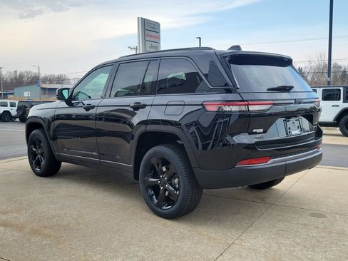 New 2026 Jeep Grand Cherokee Limited AWD/4WD image 3