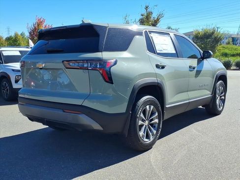 New 2026 Chevrolet Equinox LT image 26