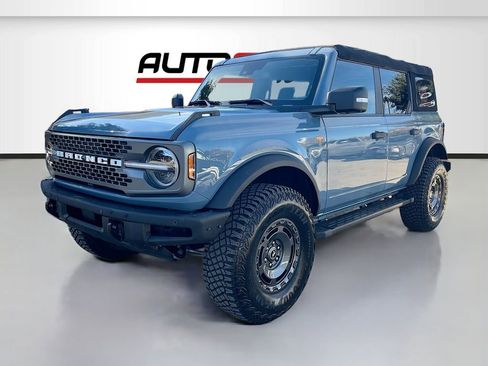 Used 2024 Ford Bronco Badlands AWD/4WD image 3