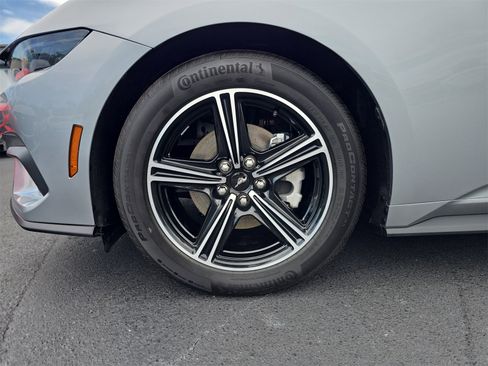 New 2025 Ford Mustang Coupe image 23