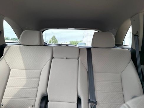 Used 2019 Kia Sorento AWD V6 image 10