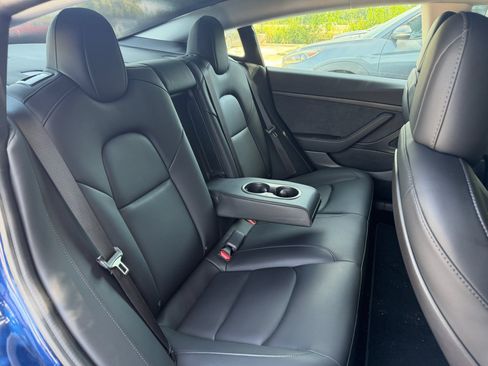 Used 2020 Tesla Model 3 Standard Range RWD image 27