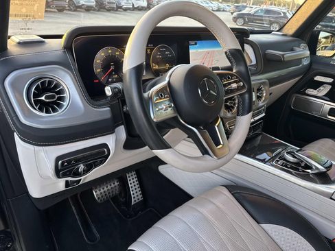 Used 2023 Mercedes-Benz G 550 G 550 image 18