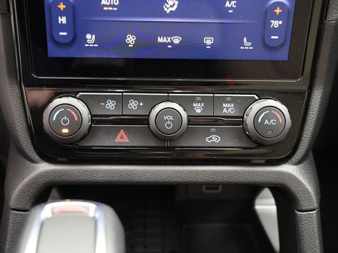 New 2025 Ford Ranger Lariat w/ Chrome Accent Package image 22