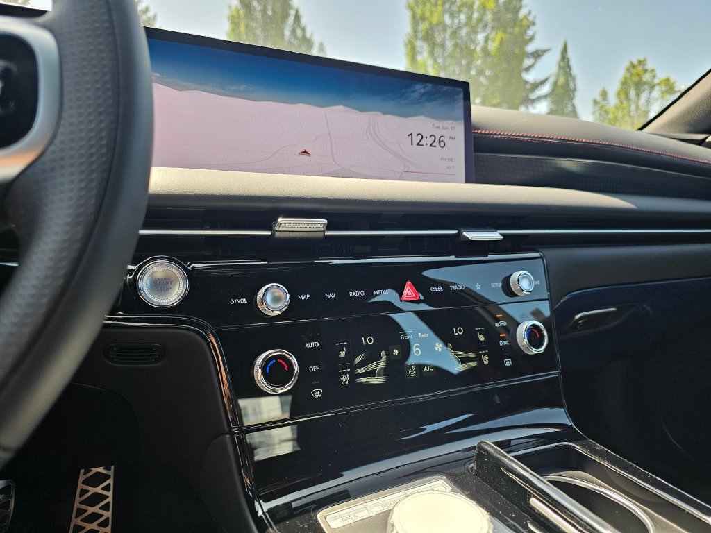 Used 2025 Genesis G80 2.5T Sport Prestige AWD/4WD image 27