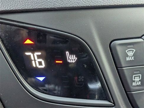 Used 2019 Buick Envision Essence image 24