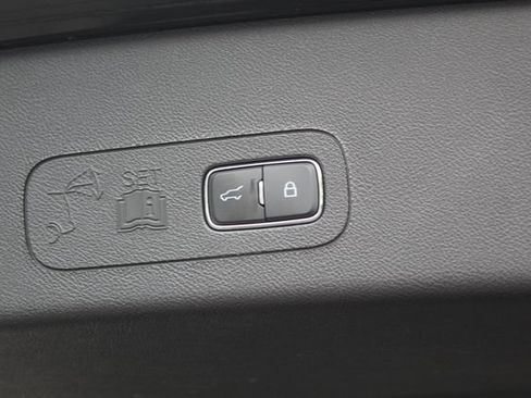 Certified 2023 Lincoln Aviator Reserve w/ Equipment Group 201A AWD/4WD image 6