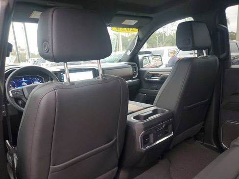 Certified 2024 Chevrolet Silverado 1500 High Country w/ Technology Package image 11