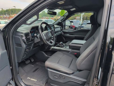 Used 2022 Ford F150 XLT w/ Equipment Group 302A High AWD/4WD image 8