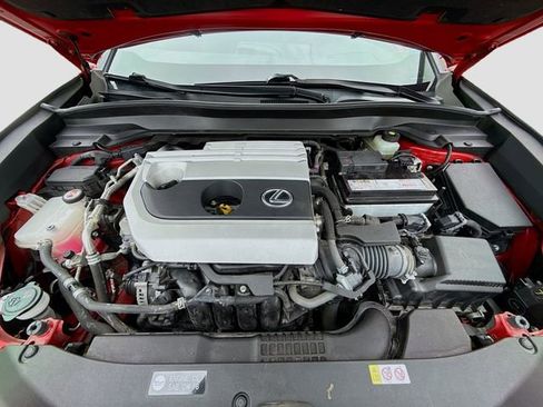 Used 2019 Lexus UX 200 w/ Premium Package FWD image 35