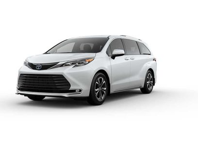New 2025 Toyota Sienna Platinum