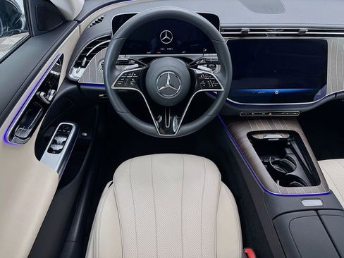 Certified 2025 Mercedes-Benz E 350 Sedan image 10