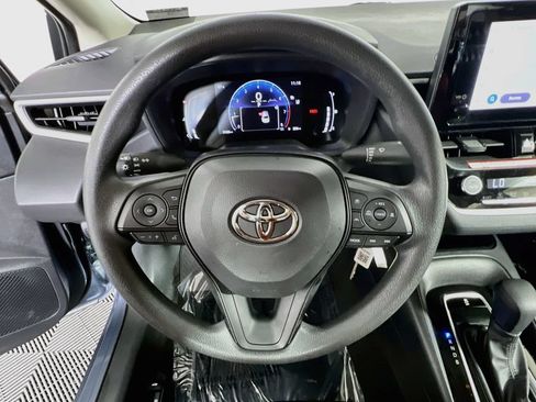 Used 2026 Toyota Corolla LE FWD image 10