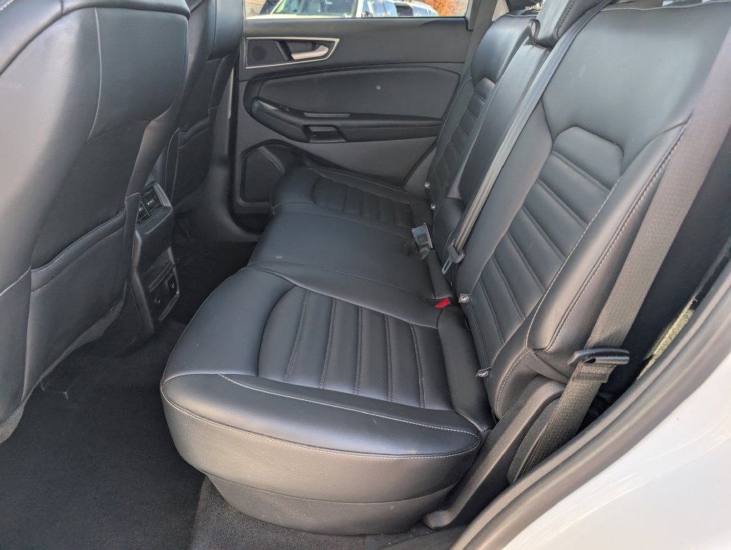 Certified 2024 Ford Edge SEL w/ Convenience Package AWD/4WD image 11