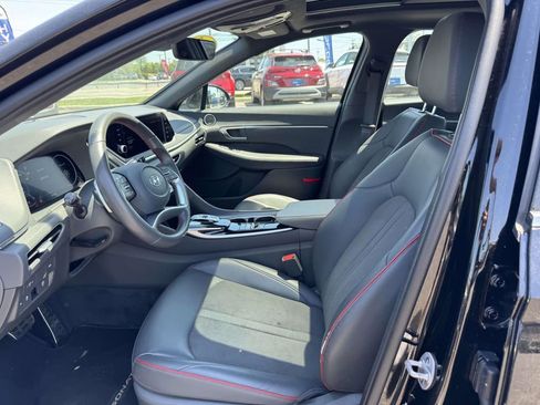 Used 2023 Hyundai Sonata SEL Plus FWD image 13