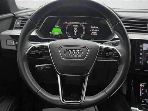 Certified 2024 Audi Q8 e-tron Premium Plus w/ Premium Plus Package image 20