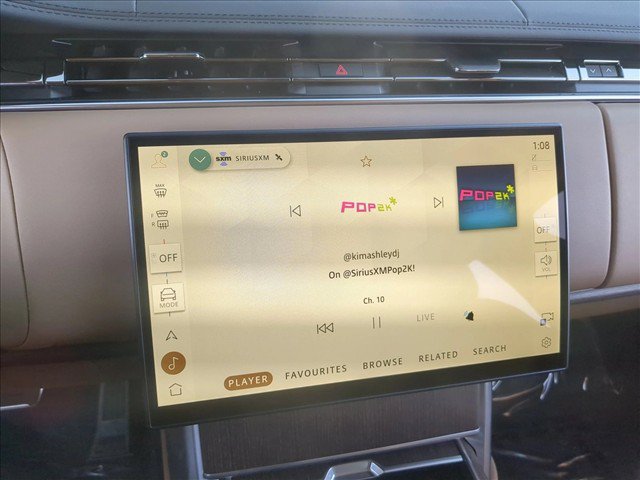 Used 2024 Land Rover Range Rover SE AWD/4WD image 16