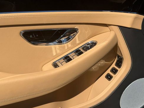 New 2026 Bentley Continental GTC image 17