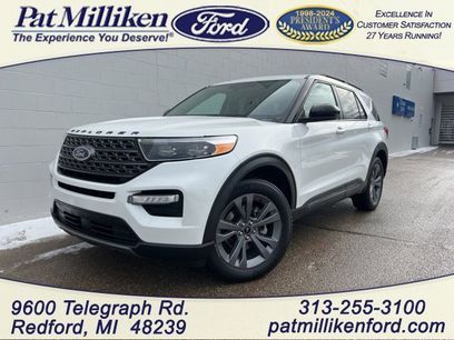 Certified 2023 Ford Explorer XLT w/ Equipment Group 202A