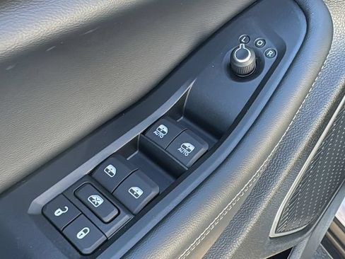 Used 2026 Jeep Grand Cherokee Limited w/ Limited Altitude Package AWD/4WD image 22