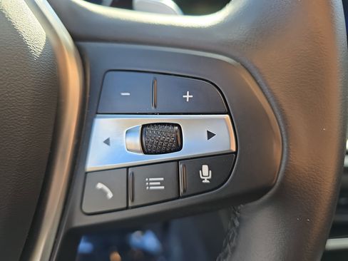 Used 2024 BMW 230i Coupe image 19