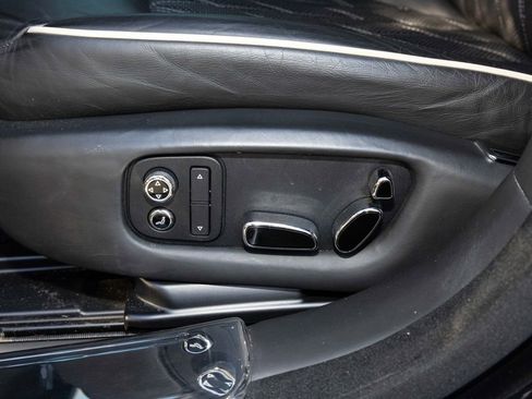 Used 2020 Bentley Mulsanne RWD image 29