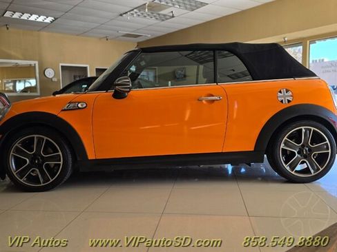 Used 2014 MINI Cooper S image 6