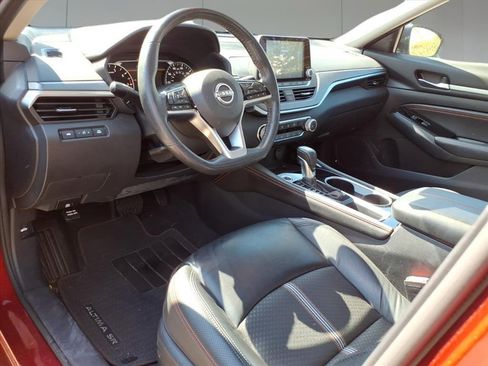Used 2023 Nissan Altima 2.5 SR image 11