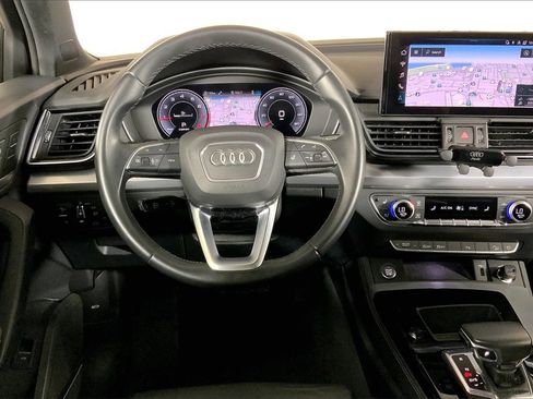 Used 2022 Audi Q5 2.0T Premium Plus w/ Premium Plus Package image 4