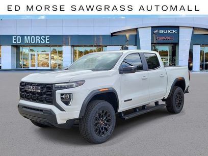 New 2026 GMC Canyon Elevation w/ LPO, Black Badging Package
