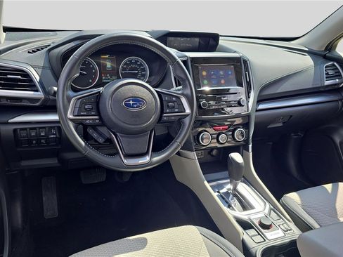 Used 2023 Subaru Forester Premium image 20