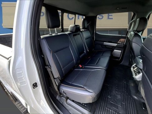 Used 2025 Ford F250 Lariat w/ Lariat Ultimate Package image 26