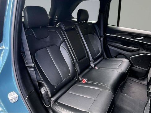 New 2027 Jeep Grand Cherokee Limited AWD/4WD image 10