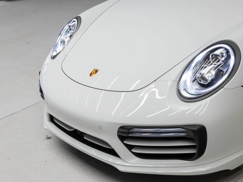 Certified 2019 Porsche 911 Turbo S image 34