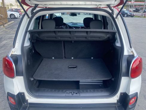 Used 2016 FIAT 500L Trekking image 5